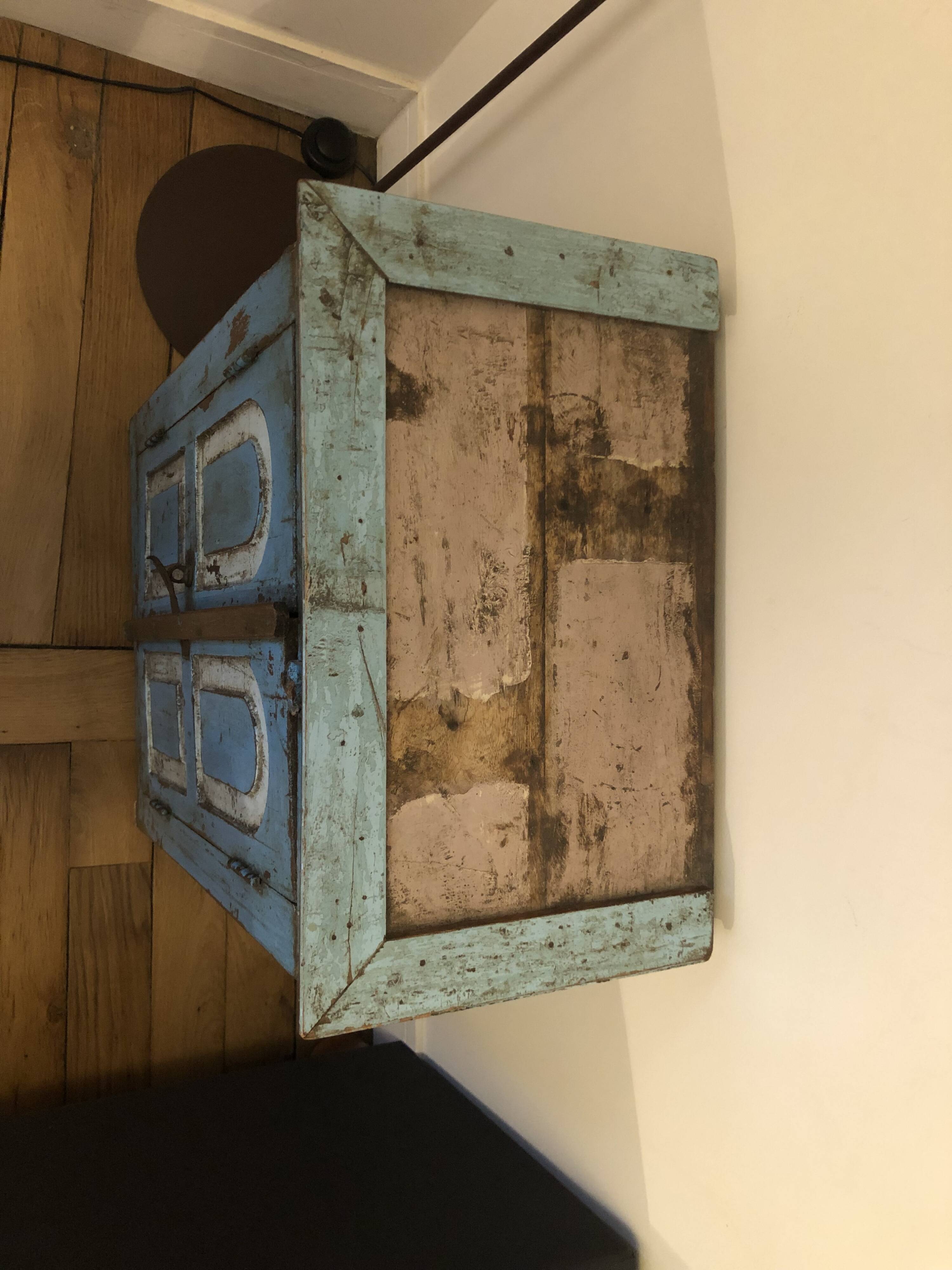 Meuble de rangement indo-pakistanais