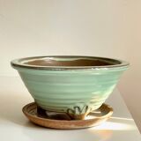 Vintage ceramic tripod pot and saucer