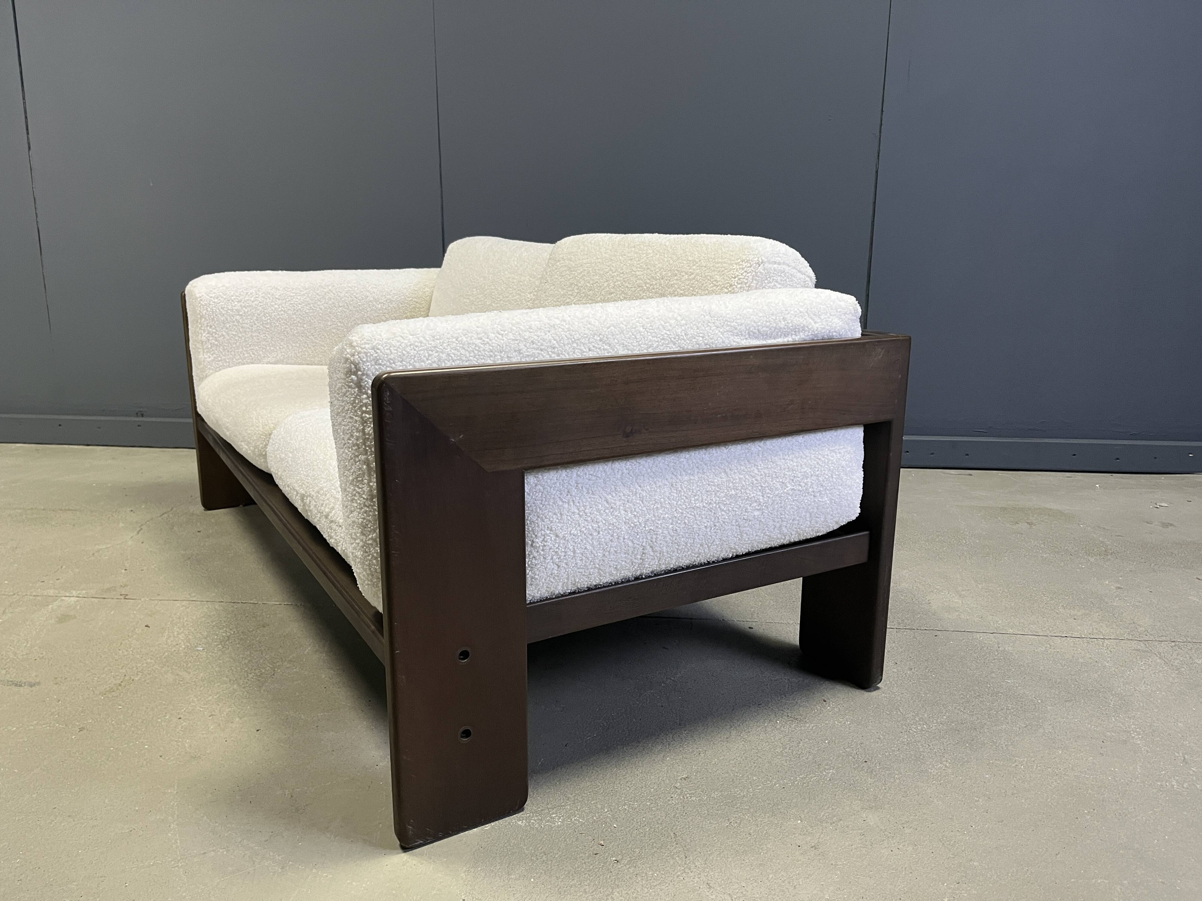 Tobia Scarpa  'Bastiano' two seater sofa by Knoll, 1970s