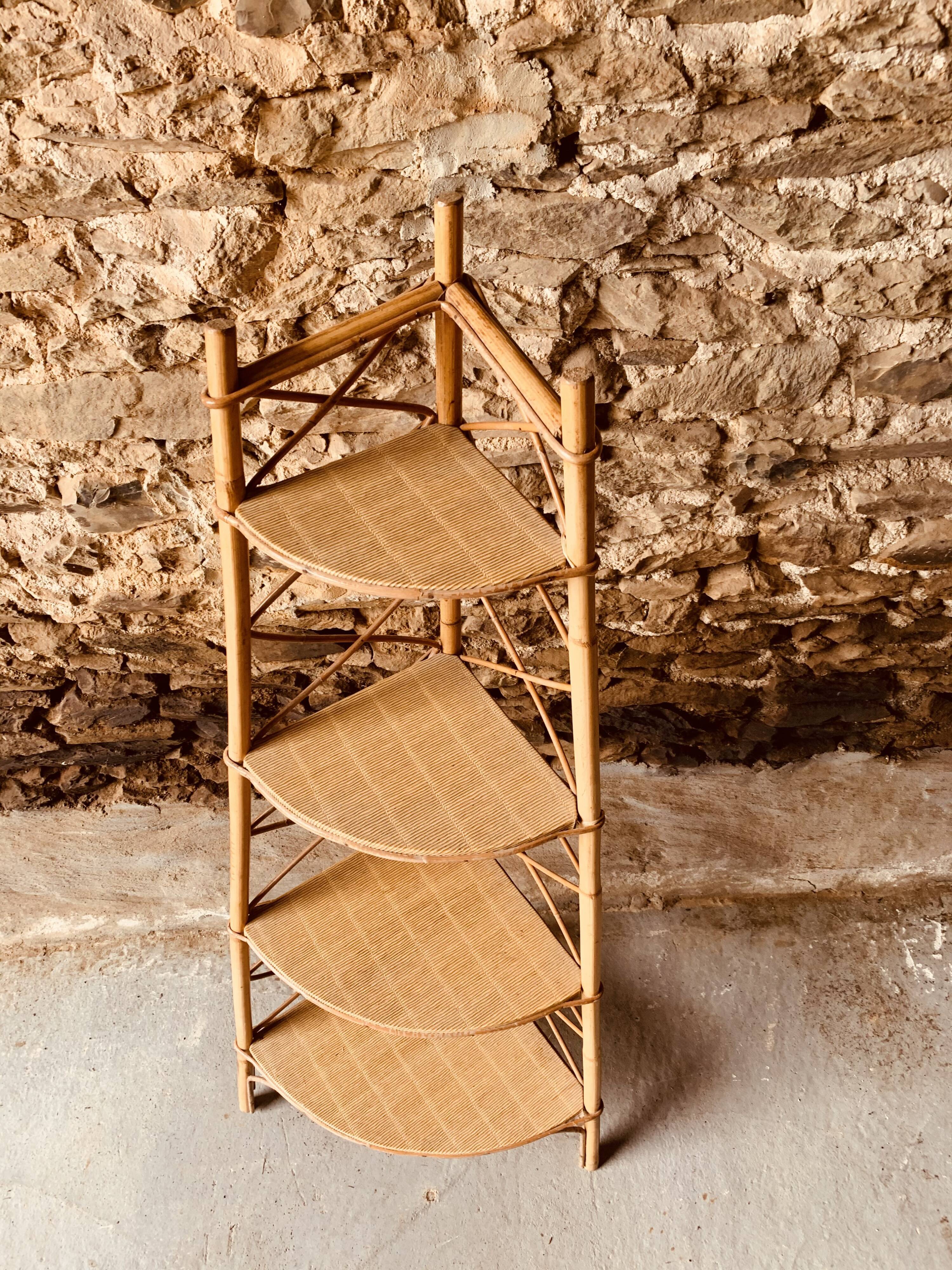 Rattan corner spreader - 4 levels