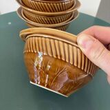 Set of eared bowls in Sarreguemines earthenware