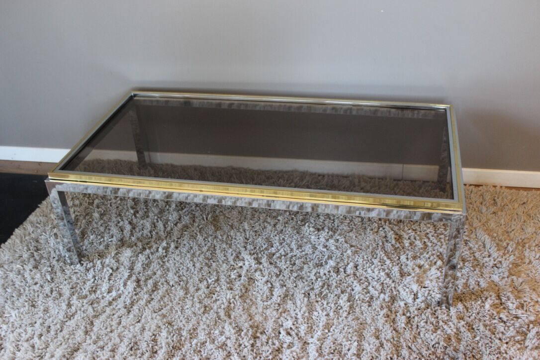 Table basse vintage en verre, laiton et chrome années 70
