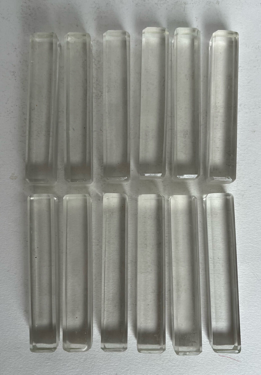 12 glass knife holders
