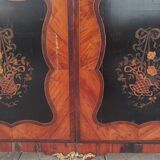 Louis XVI display cabinet in rosewood and amaranth veneer.