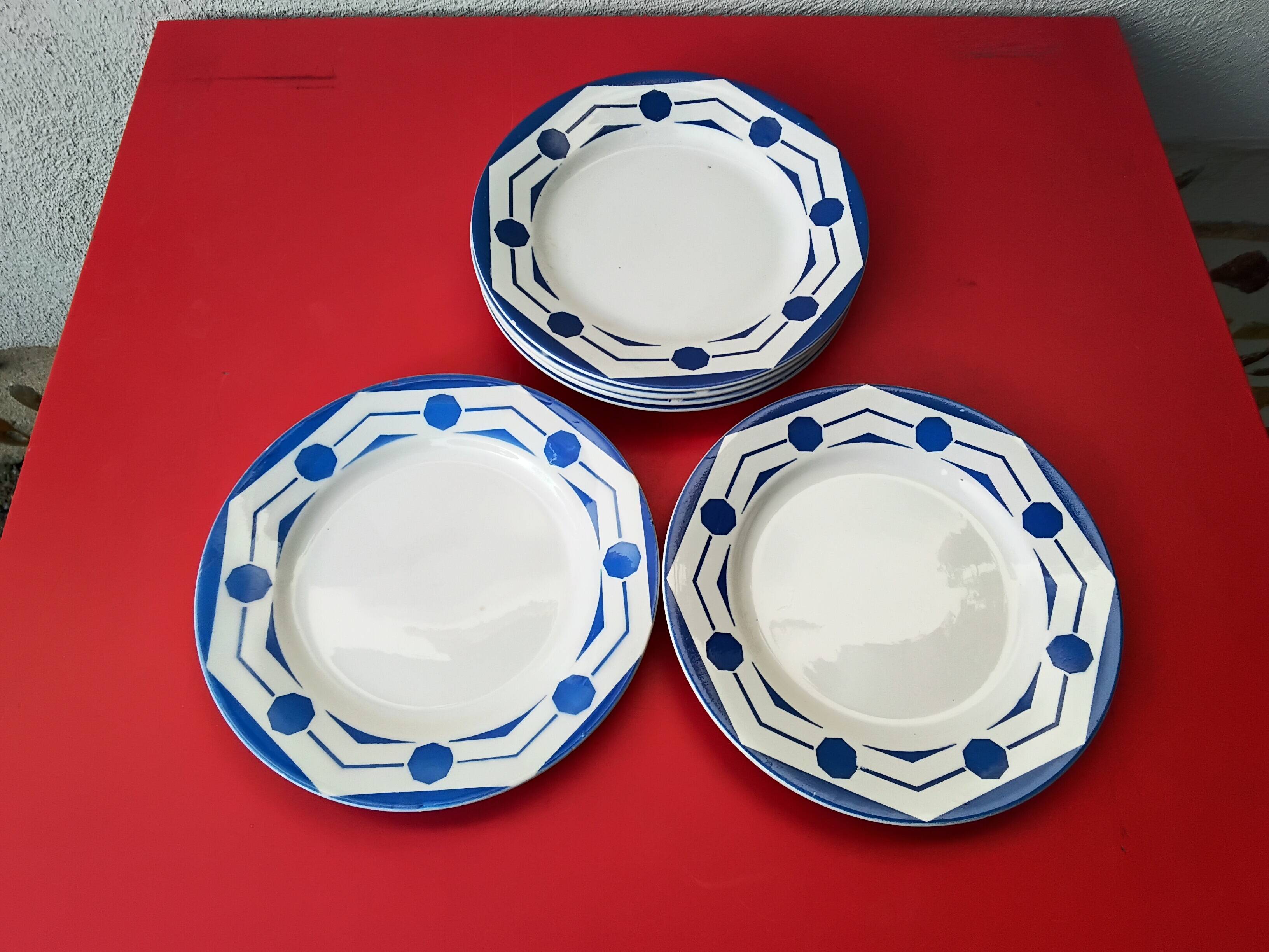 Lot of six flat plates from Digoin Sarreguemines