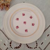 Cake service with mismatched plates