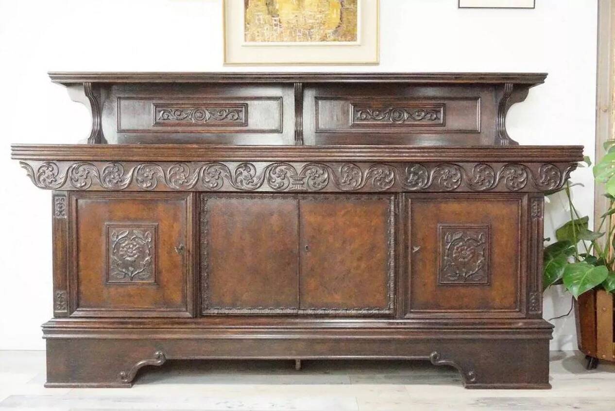 Brown oak sideboard, 1890s