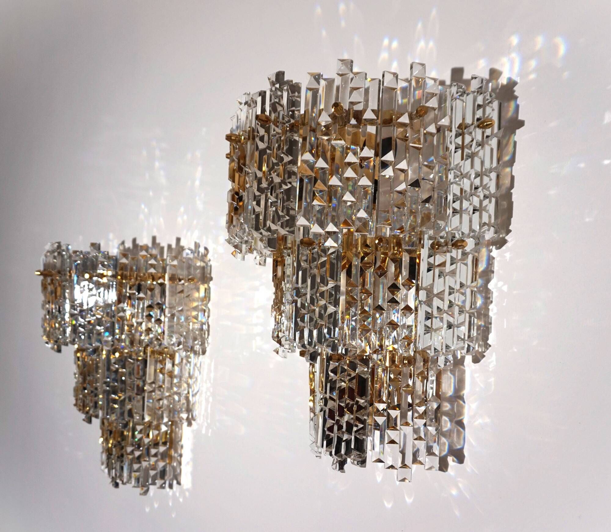 Set of 2 Kinkeldey Hollywood Regency waterfall crystal glass wall lights, 1970
