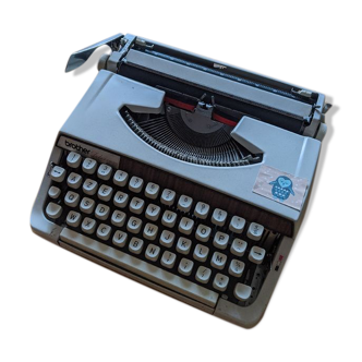 Machine à écrire Brother deluxe 925 - vintage 60 70 (ruban NEUF)