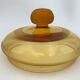 Bonbonnière ancienne en verre et pâte de verre jaune ambré, Tchécoslovaquie - XXe