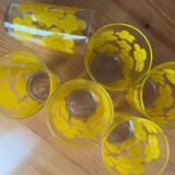 Juice glasses from the 70s flower power