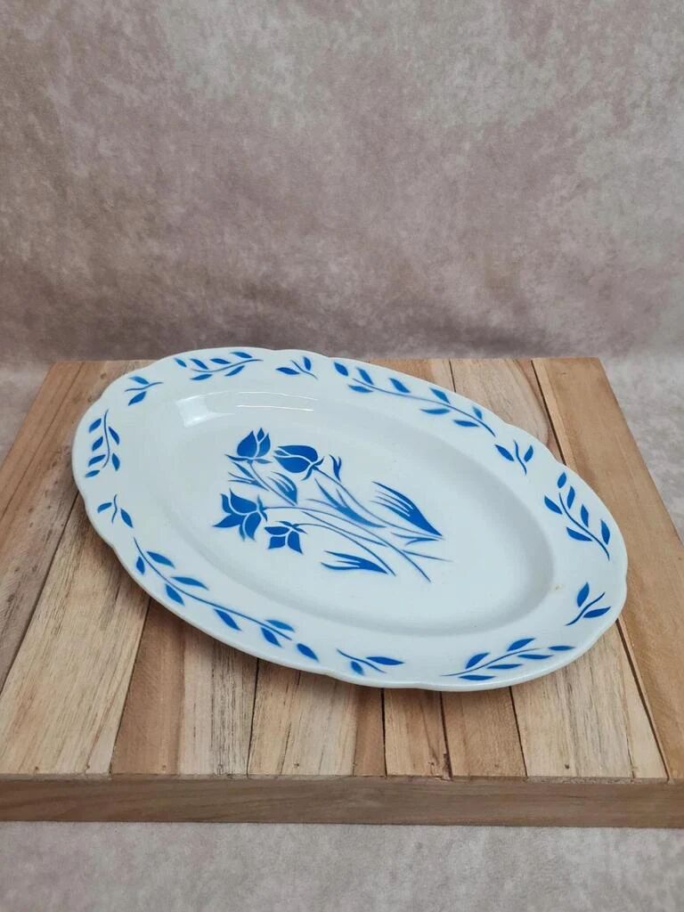 Antique oval plate Sarreguemines model Chambord