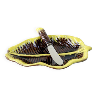 Butter dish and its vintage ceramic knife dlg vallauris leaf shape