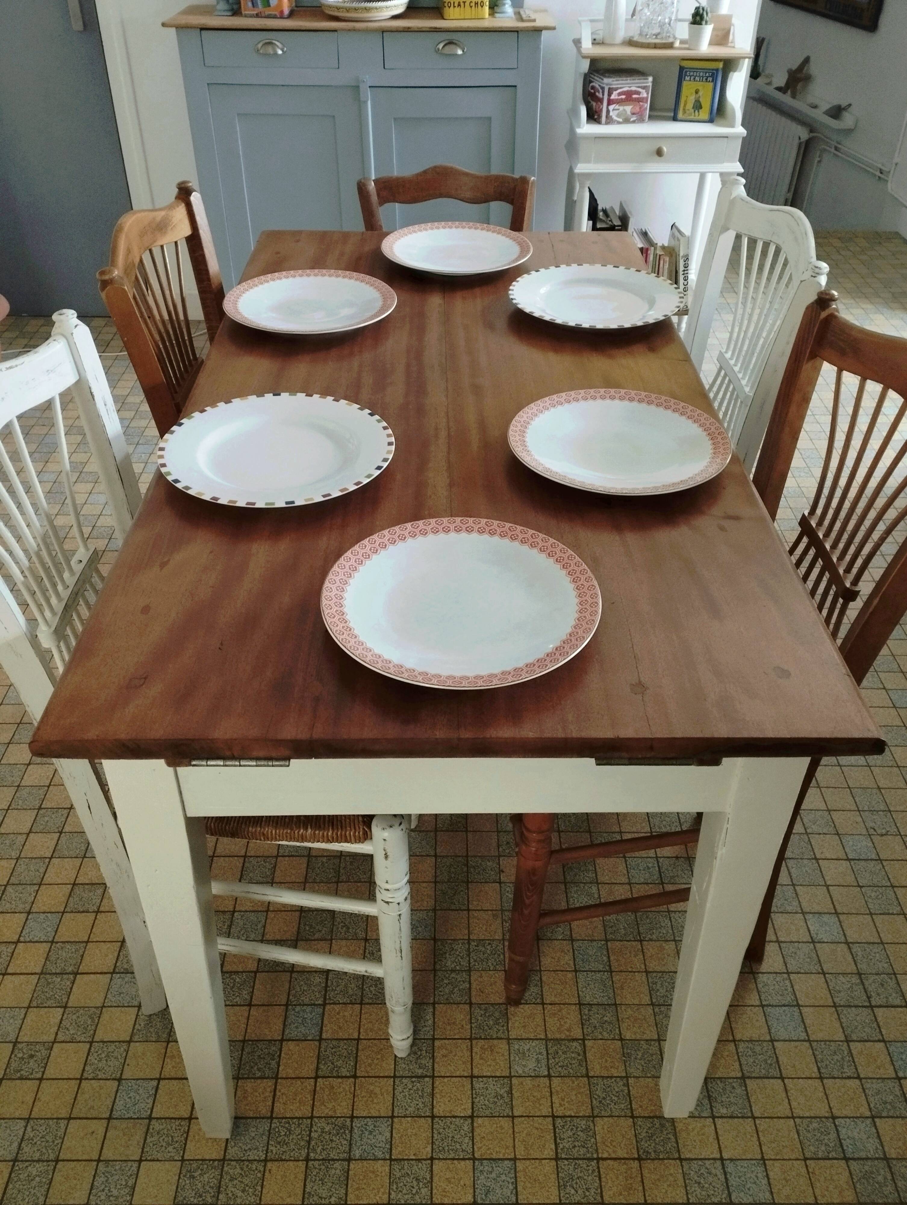 Farmhouse table with extensions