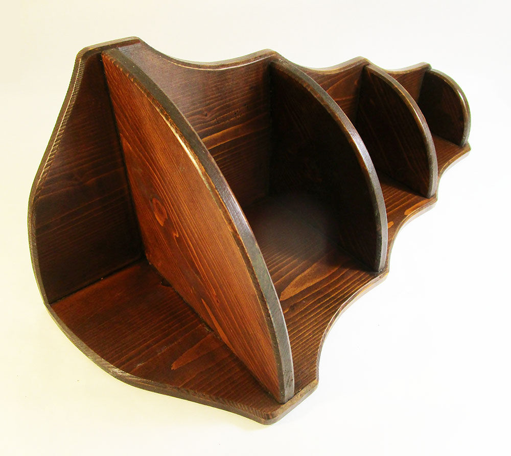 Wooden corner shelf