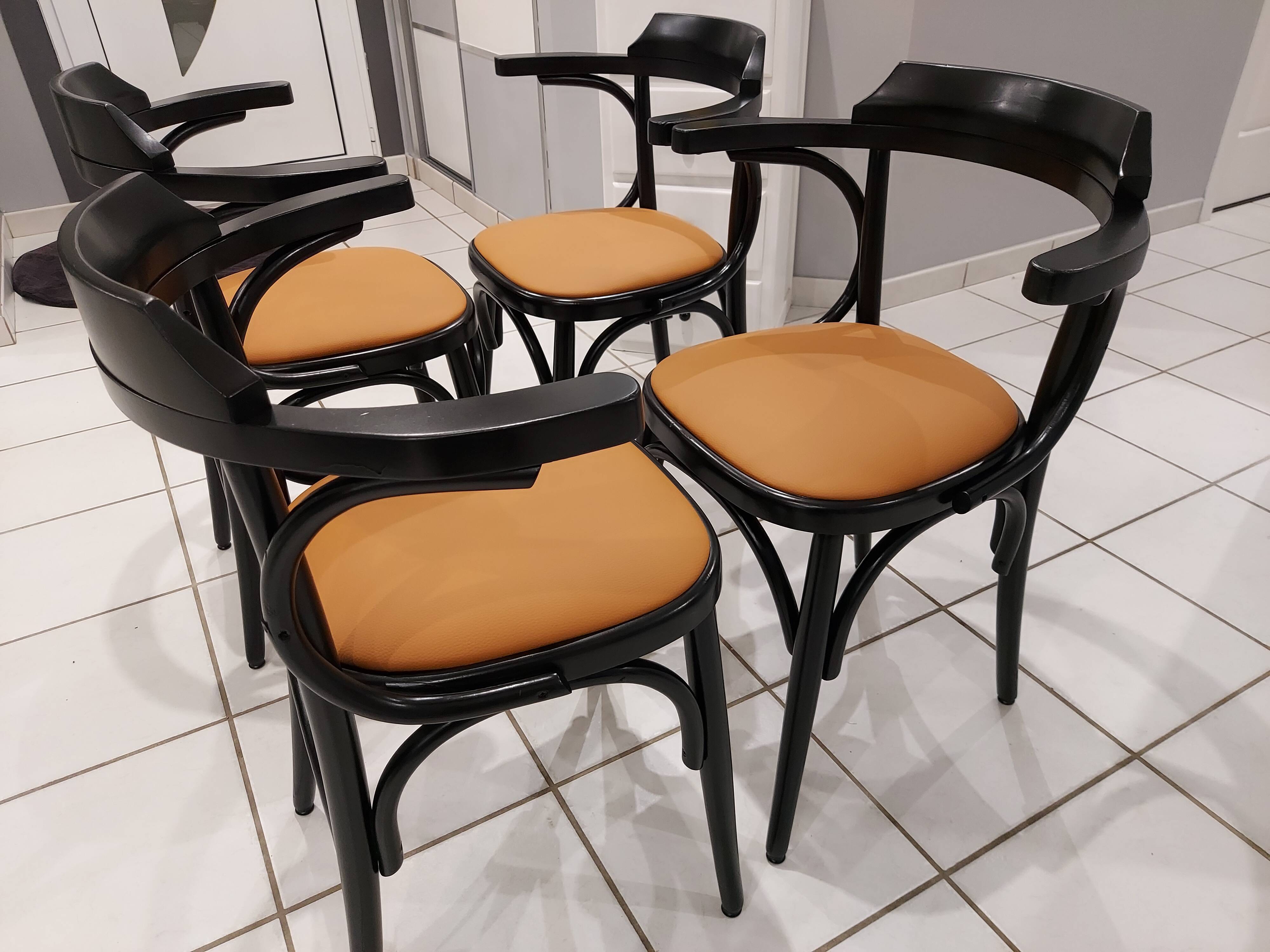 Suite of 4 chairs vintage bistrot 1960s