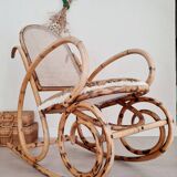 Rocking-chair cannage et assise tapissée