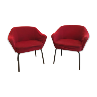 Paire de fauteuils rouges