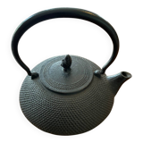 Japanese cast iron teapot