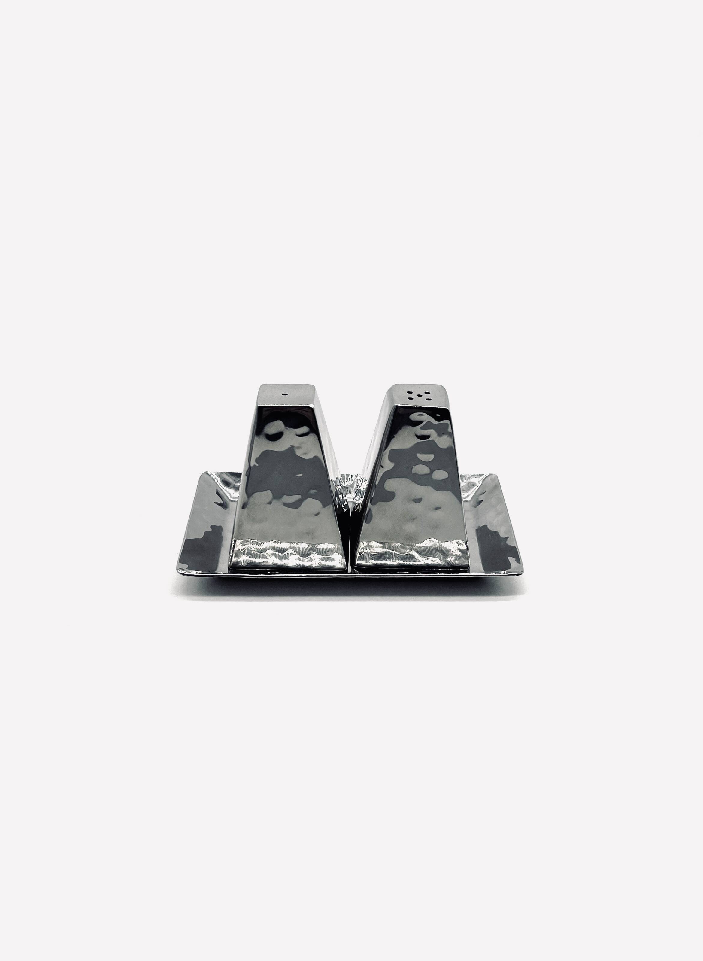 Salière et poivrière en inox