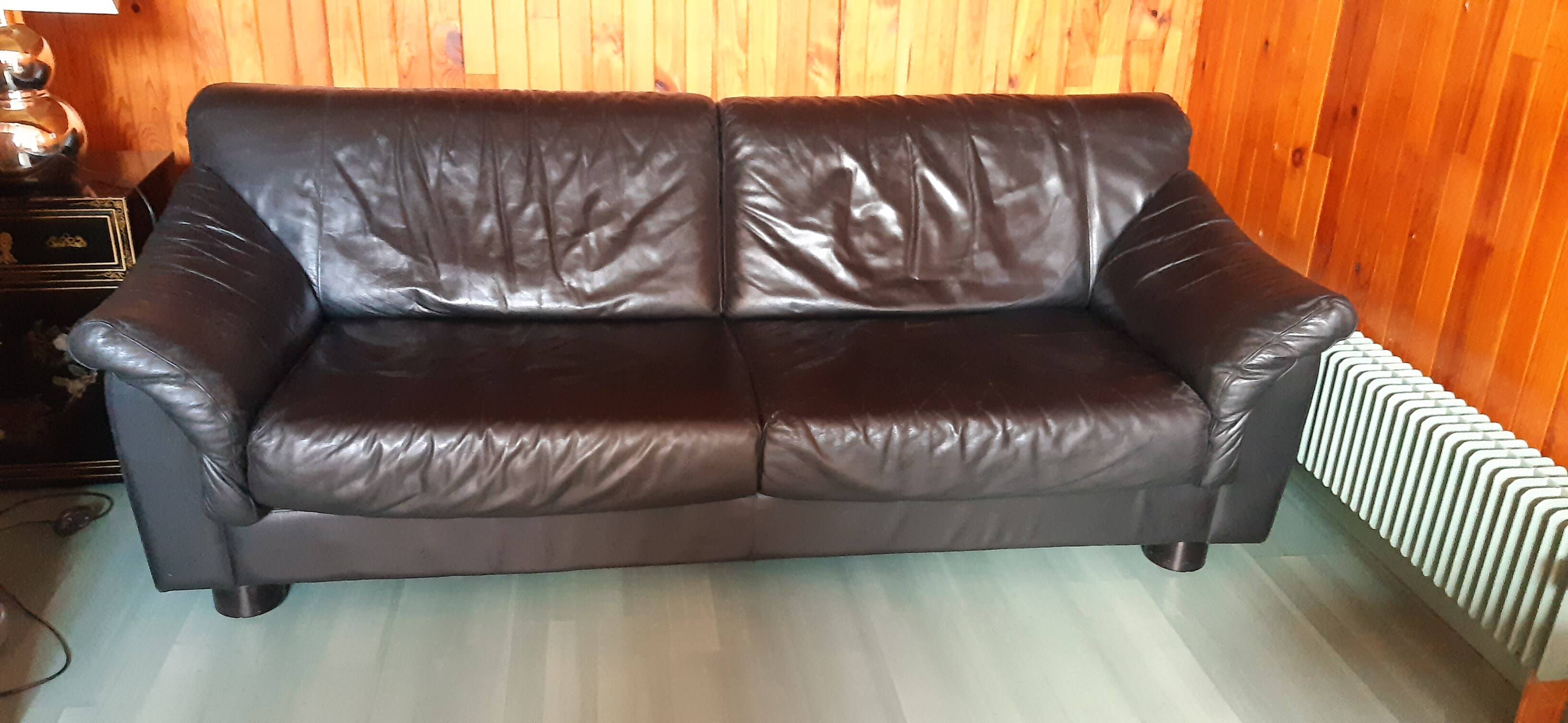 Molinari 3 seater black vintage sofa
