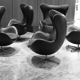 Dining table with 6-star base by Arne Jacobsen for Fritz Hansen
