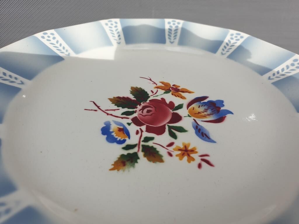 Set 10 plates Claude de Sarreguemines 1930