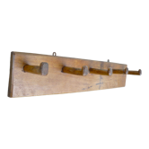Porte manteau brutaliste bois art populaire