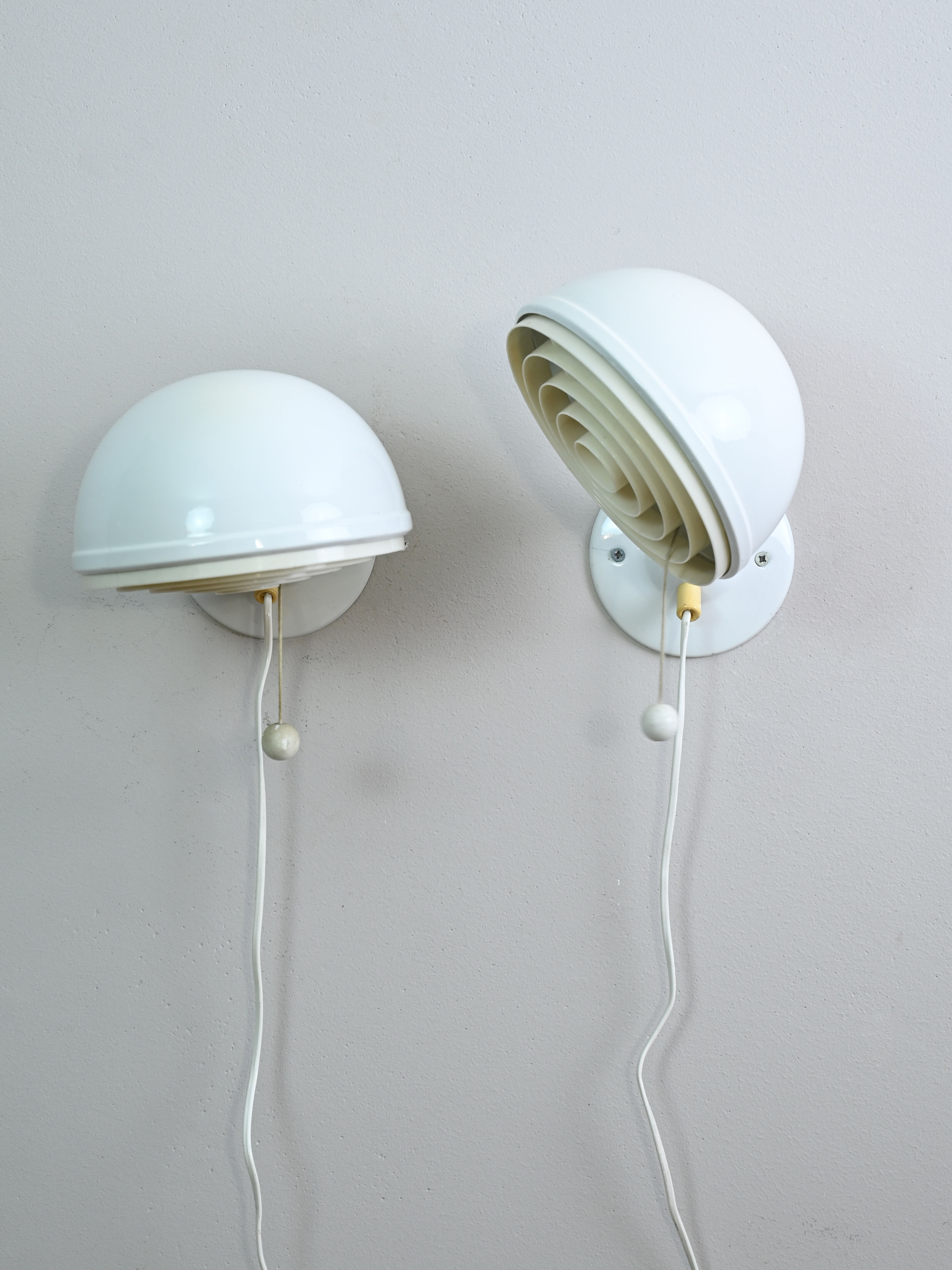 Scandinavian pair of wall sconces