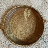 Round stoneware plate with handles