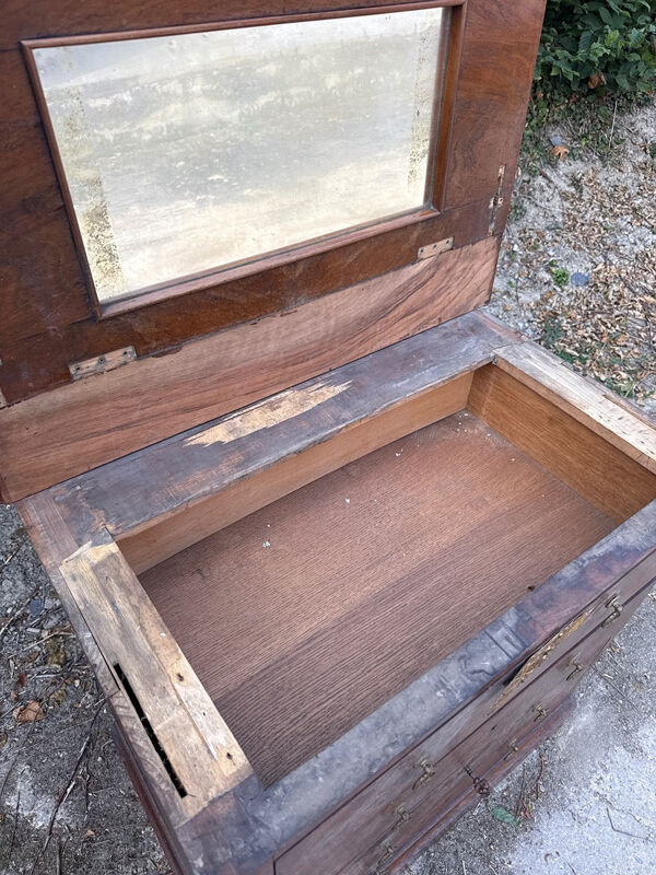 Commode de toilette ancienne en bois L. Soubrier