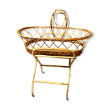 Wicker and rattan bassinet