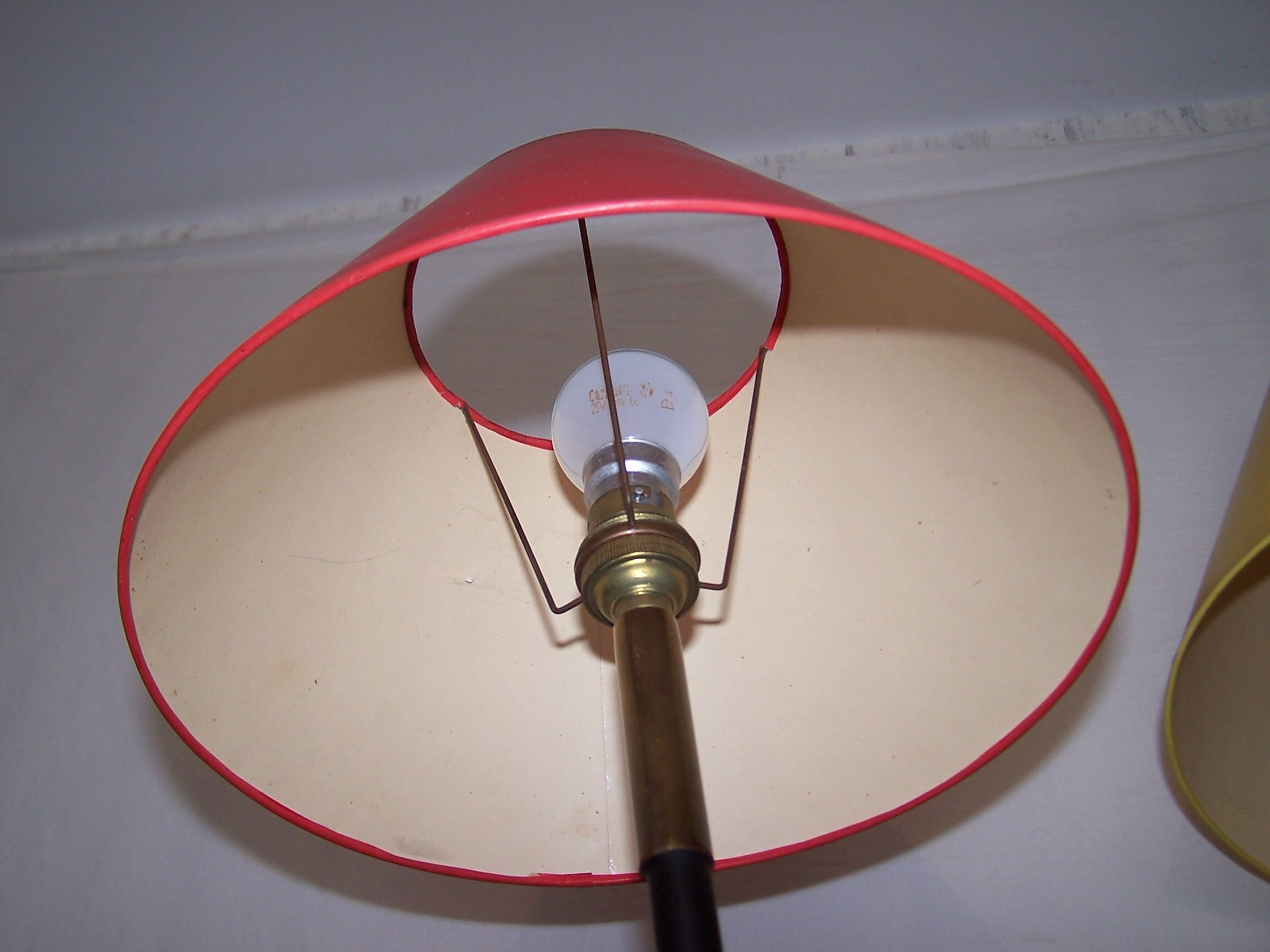 tripod lamppost - 50s