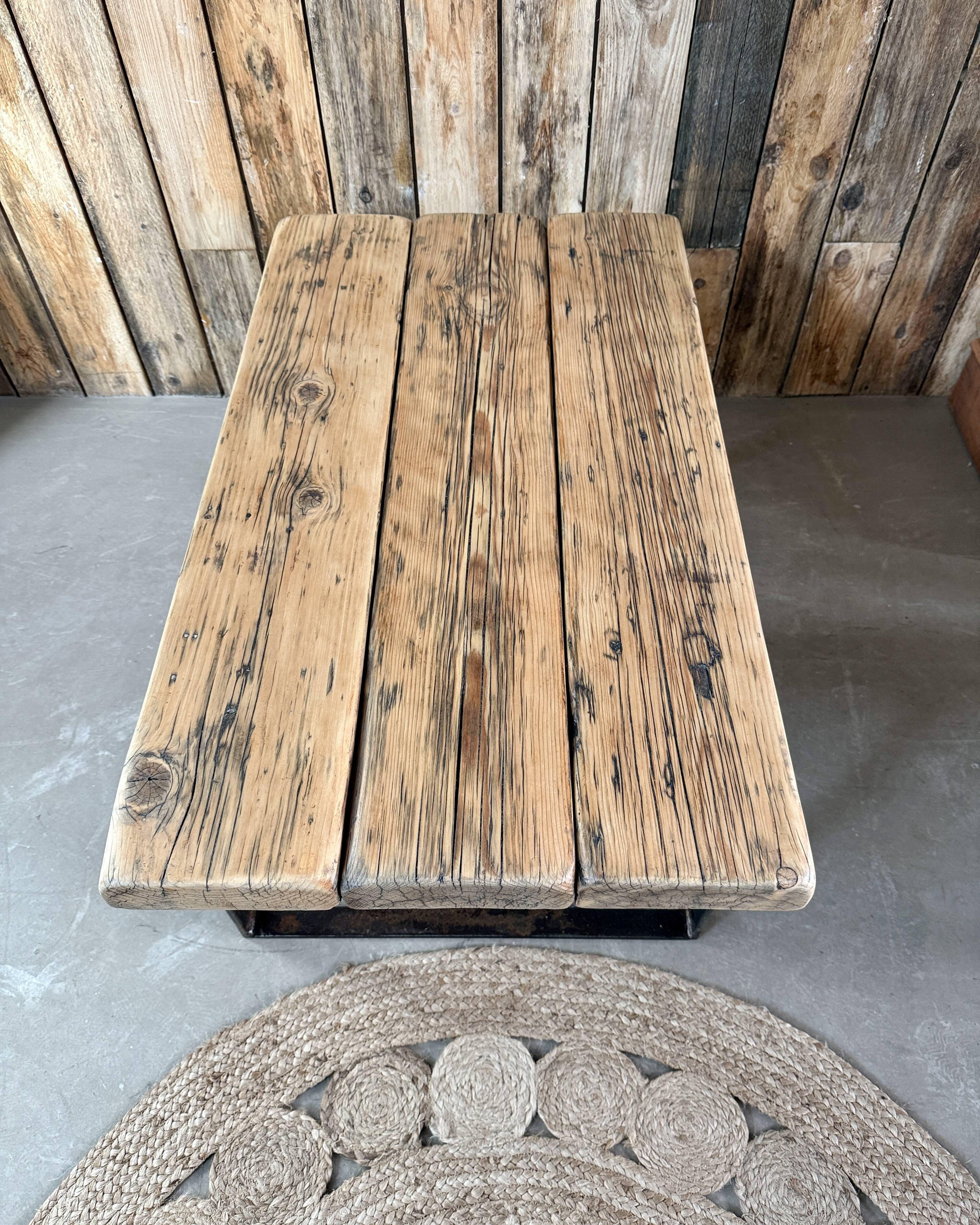 Vintage industrial coffee table (refurbished)