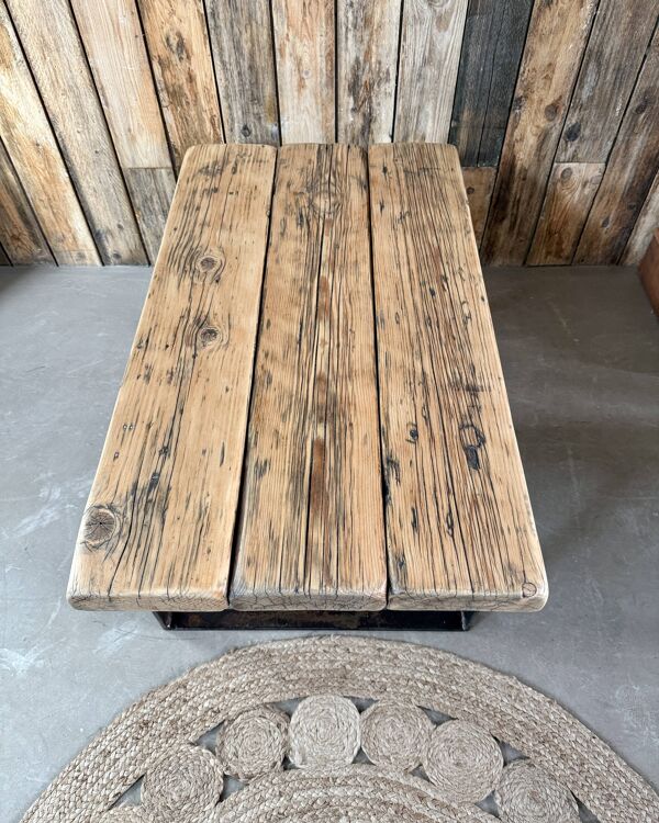 Table basse industrielle vintage (rénovée)