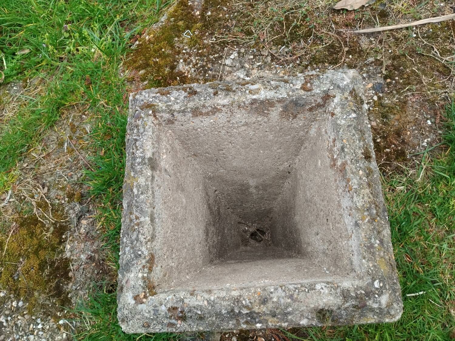 Pair of vintage antique stone Medici planters