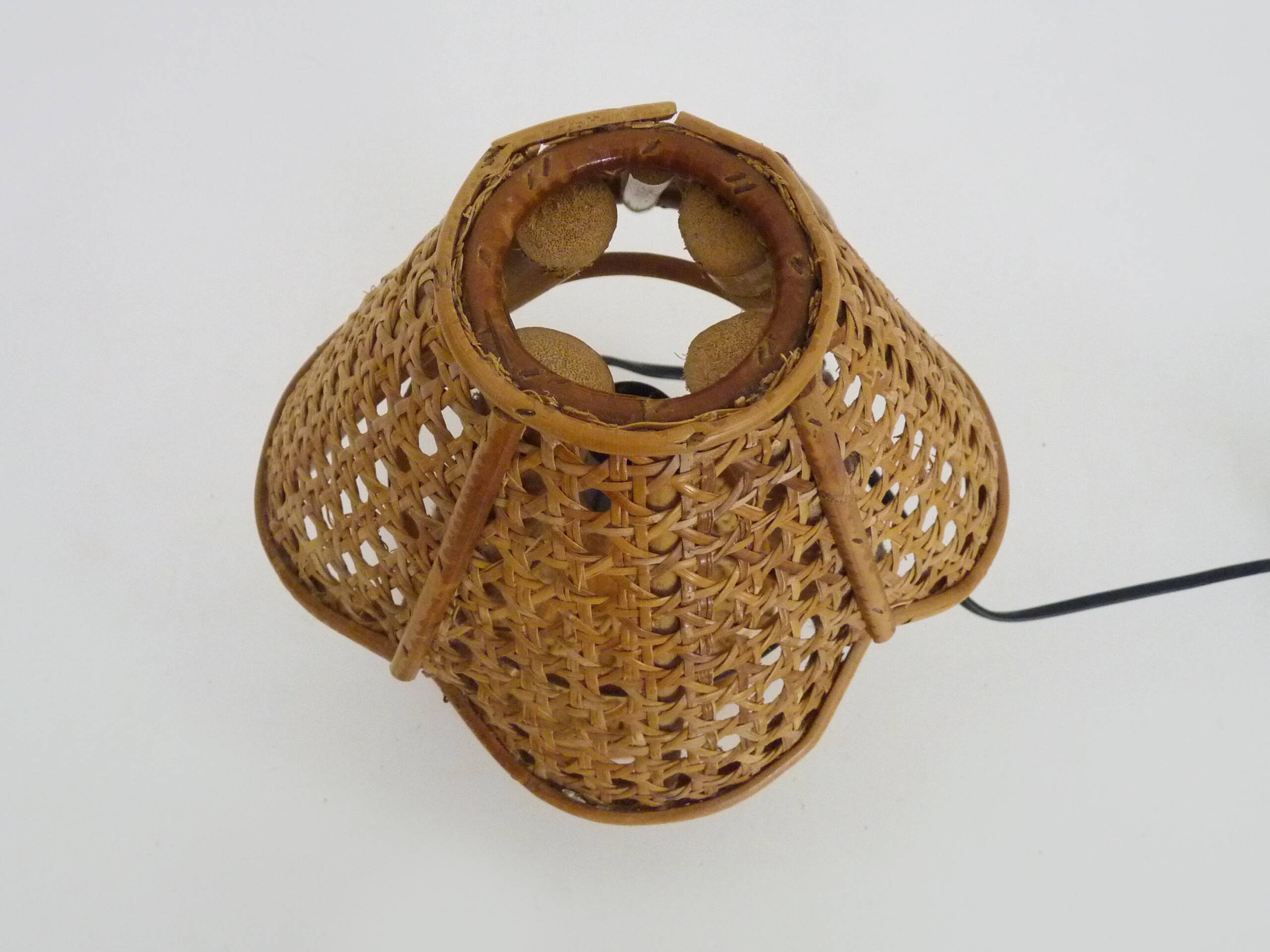 Lampe en bambou rotin cannage. Italie Années 50 60