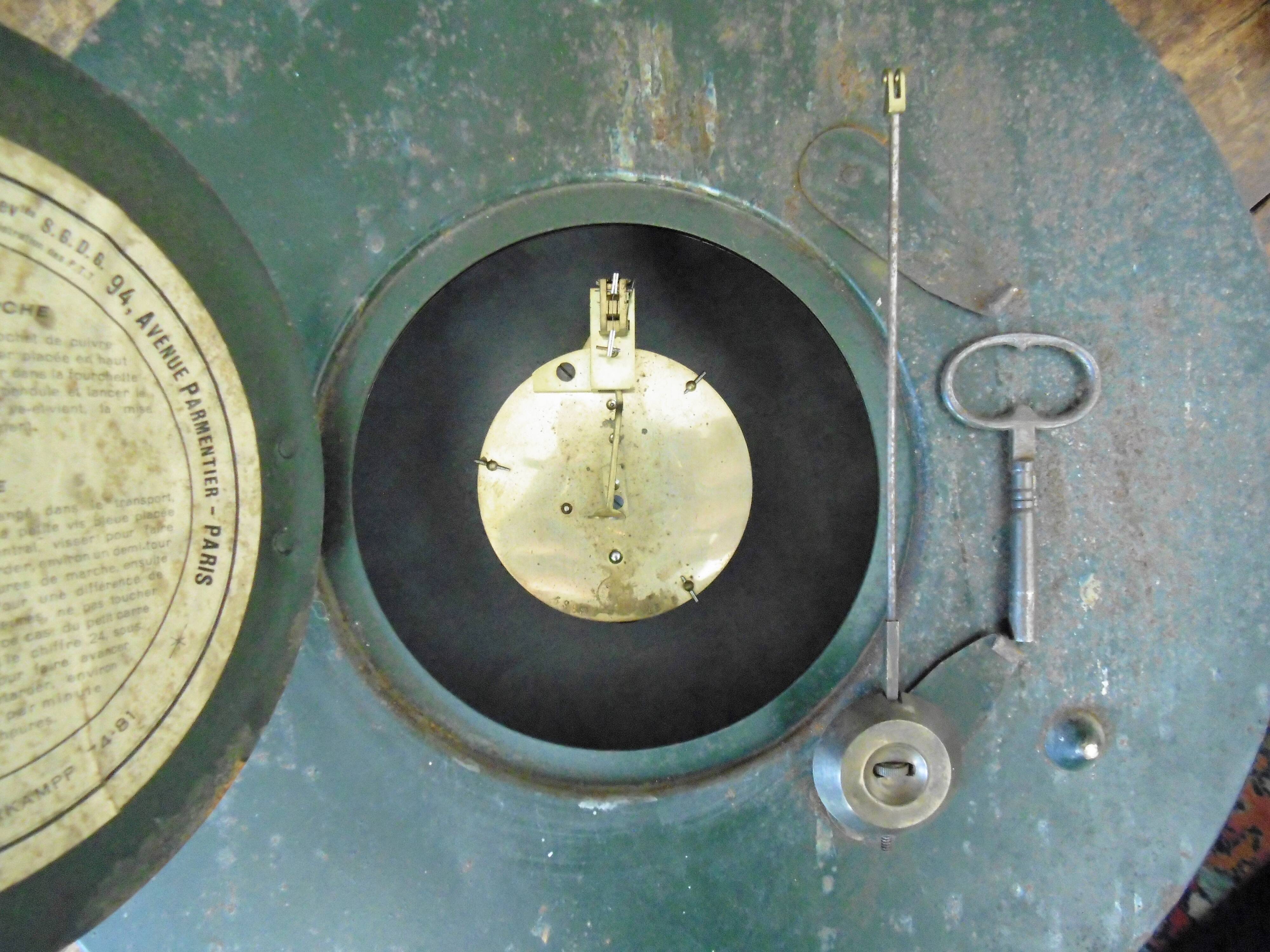 Station or administration clock early xxth a. martens & cie functional