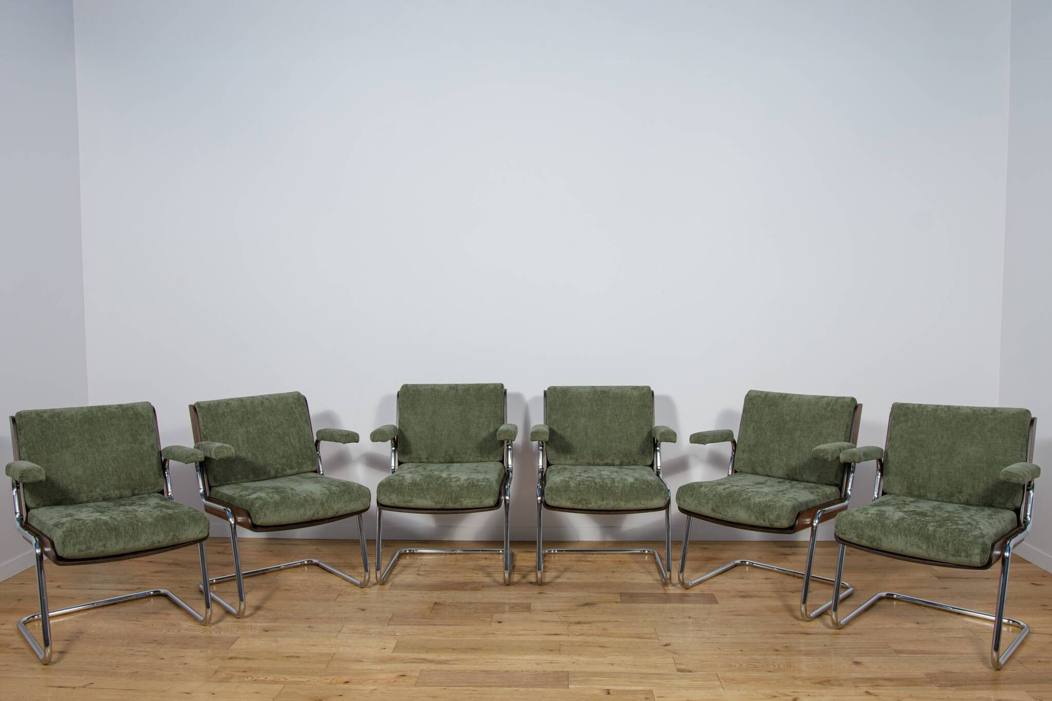 Chrome and Teak Chairs by Gordon Russell, United Kingdom, 1970s, Set of 6