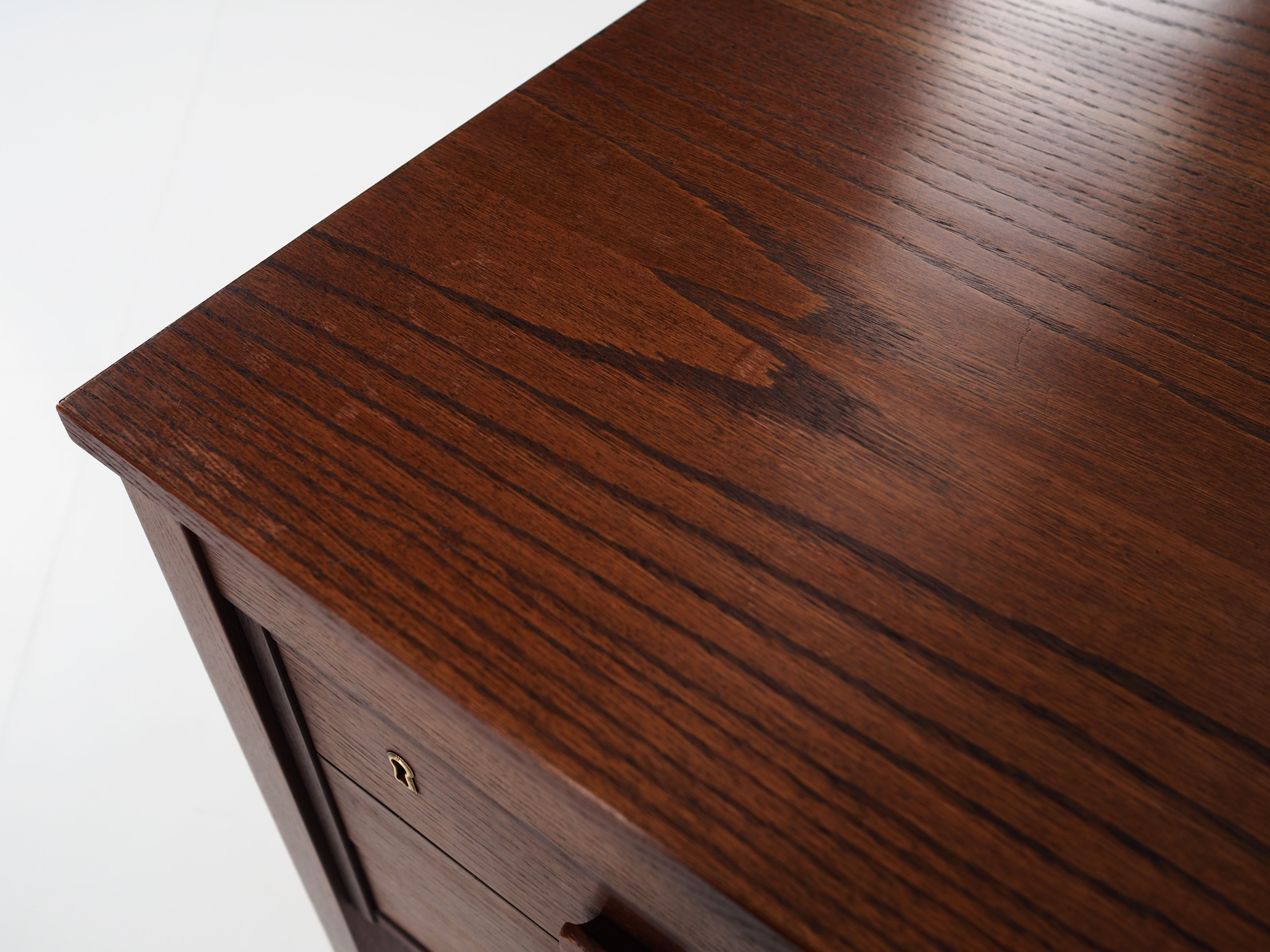 Oak wood desk by Domino Møbler Scandinavian design of the 1970s