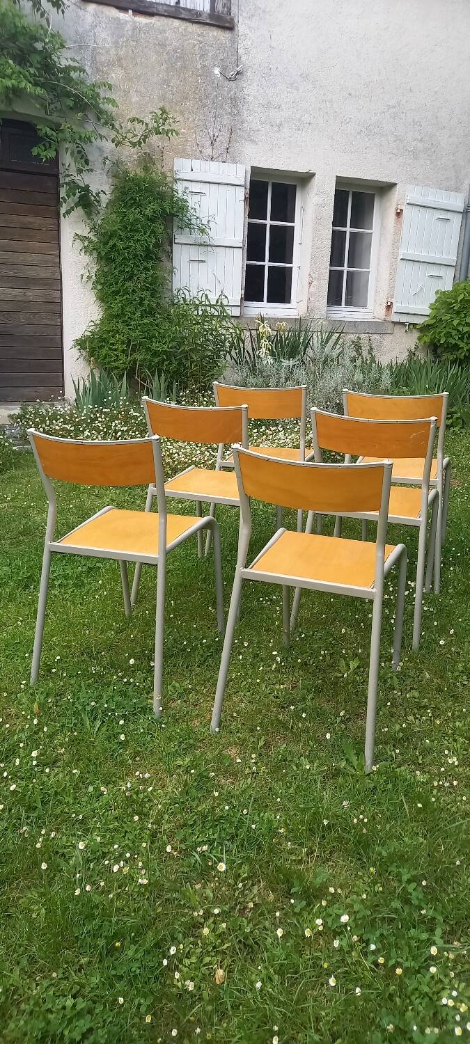Set of 6 school chairs