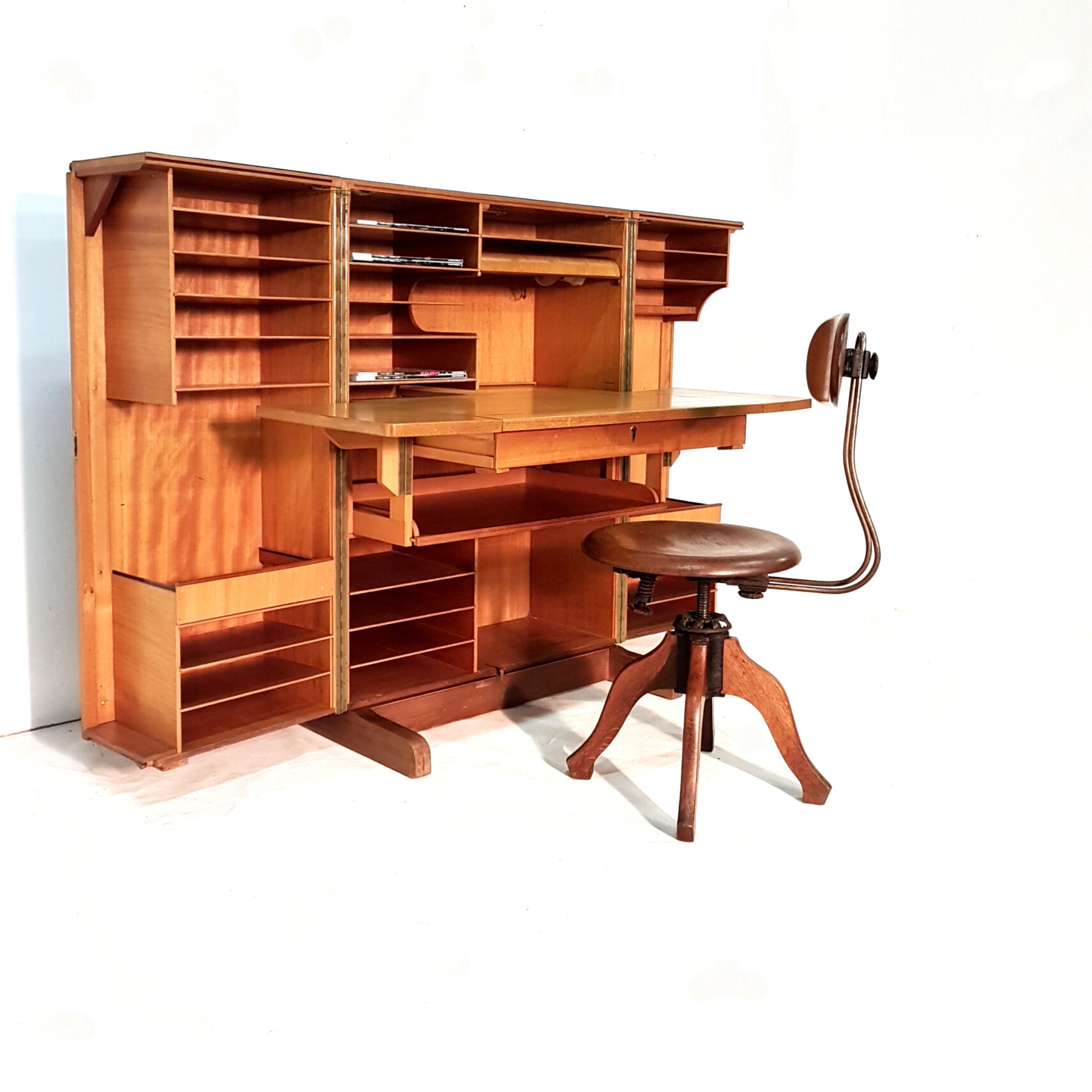 Magic box writing desk by Mummenthaler & Meier
