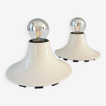 Pair of "Teti" wall lights Vico Magistretti, Artemide