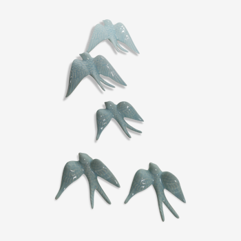 Batch of swallows in ceramic