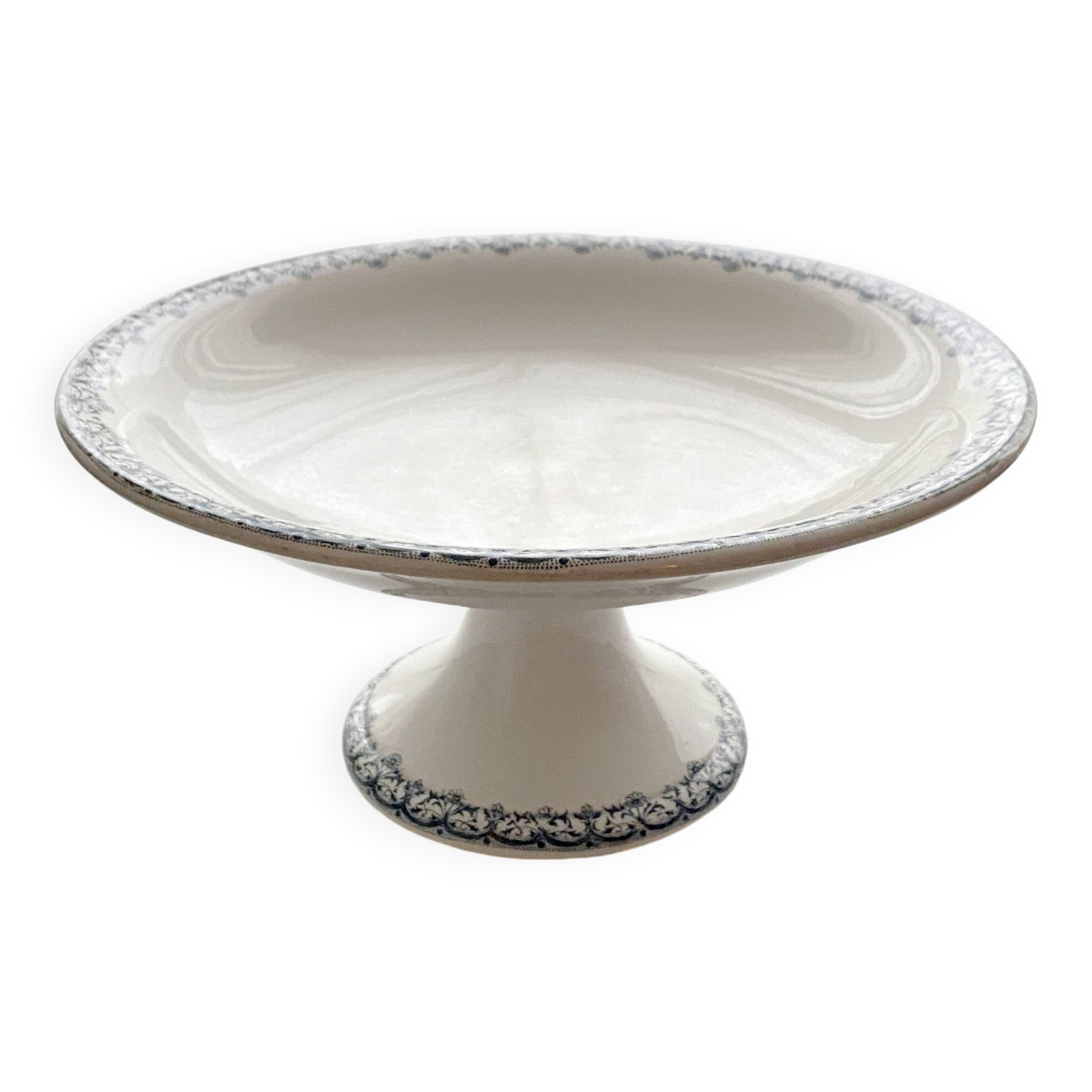 Compotier / Plate on foot signed Saint Amand and Hamage