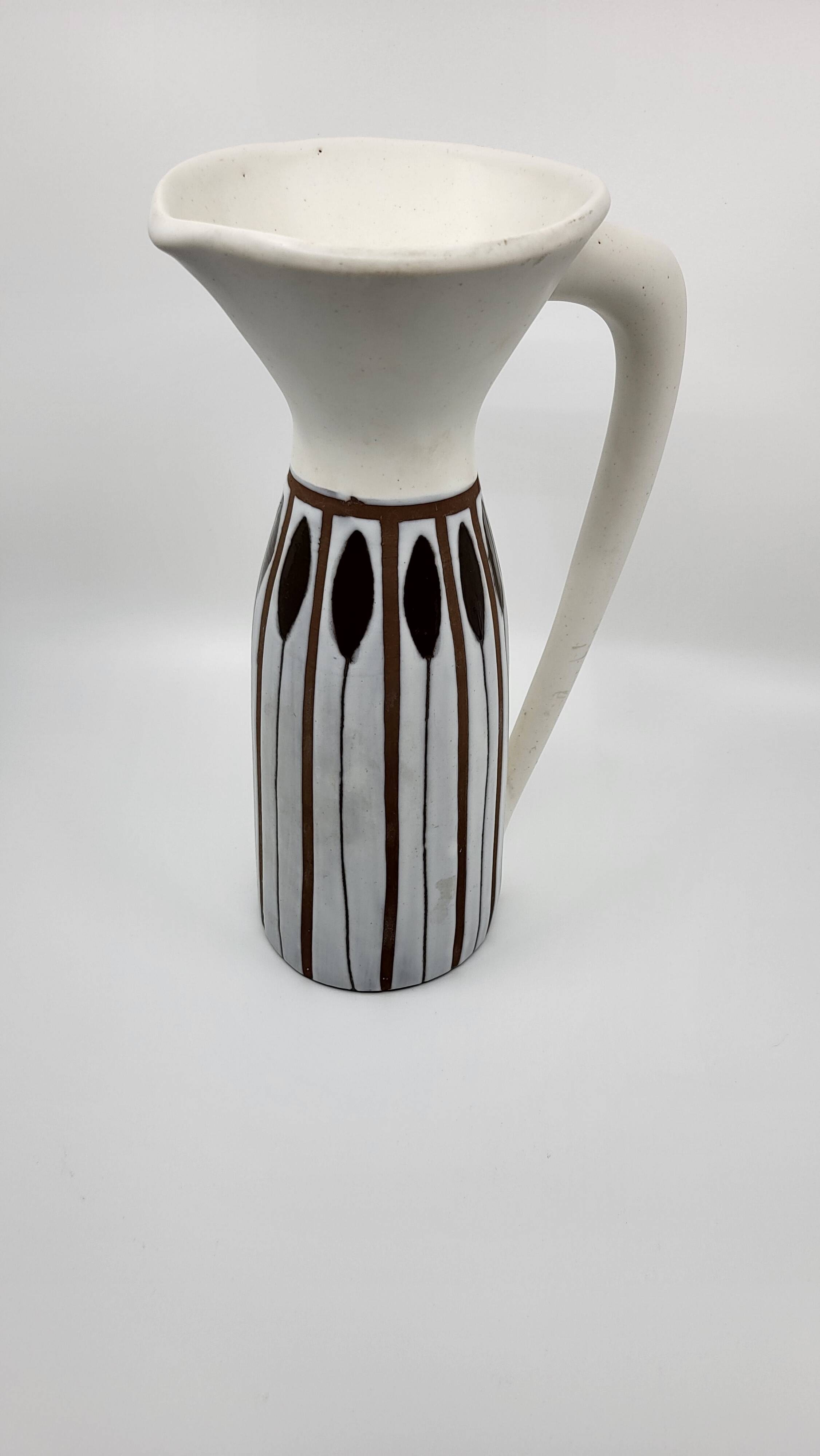 Italian Pitcher, Roger Capron