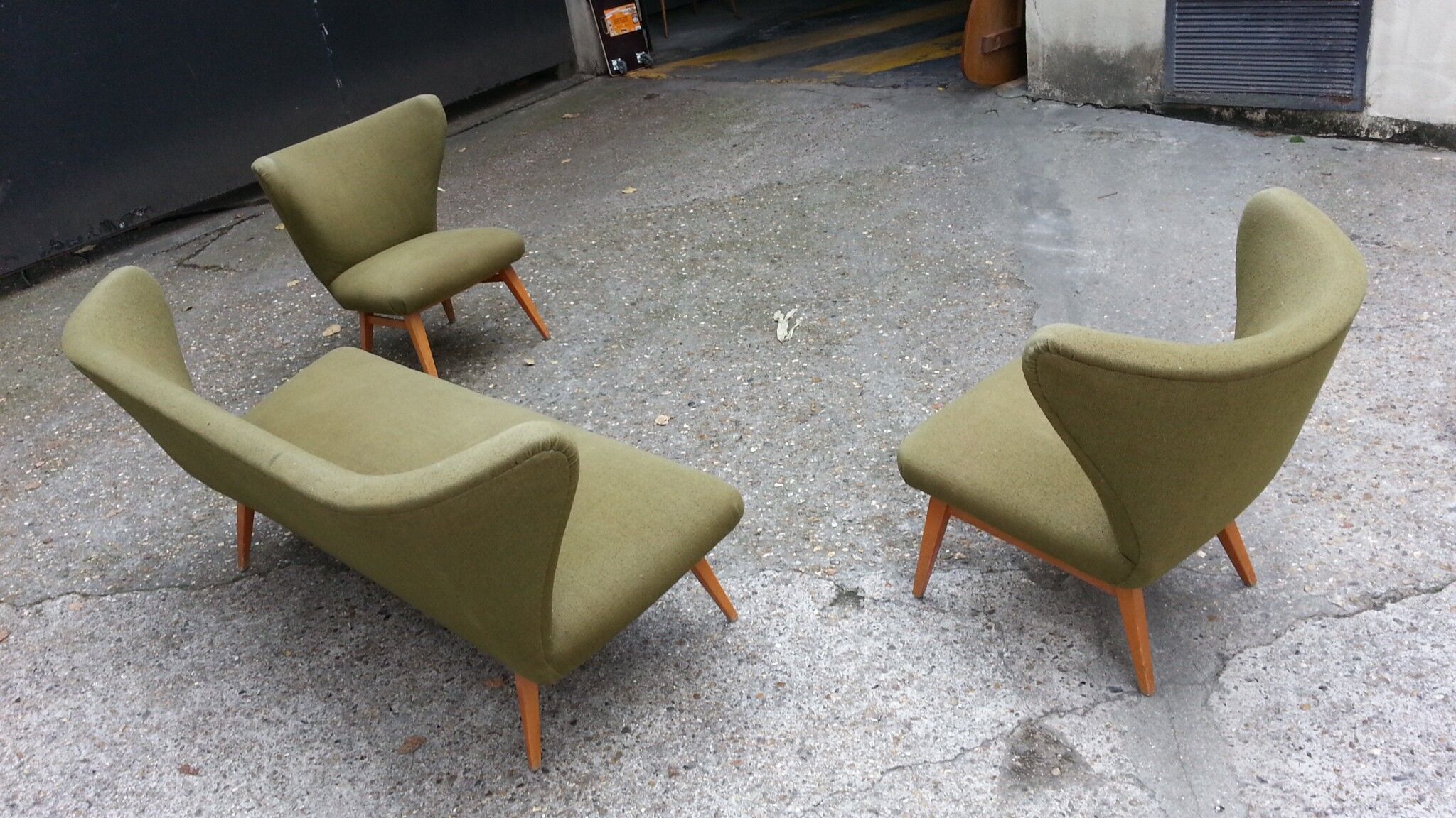 Sculptural sofa and 2 armchairs fifties sofa set