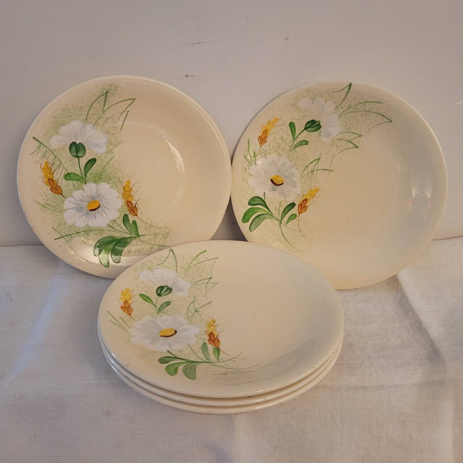 Set of 6 Longchamp 70's flat plates
