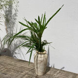 Onyx vase veins white marble beige art deco