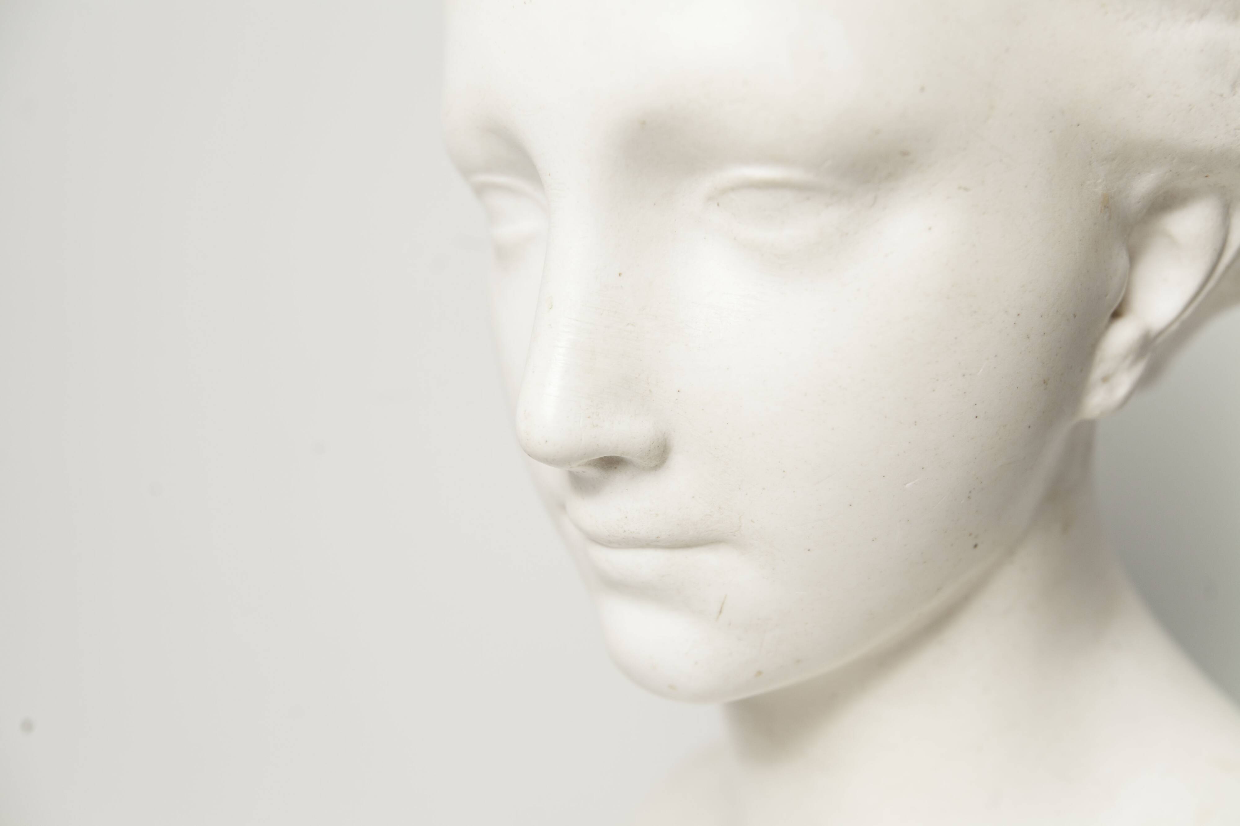 Buste femme en marbre 43cm musée Louvre 1445